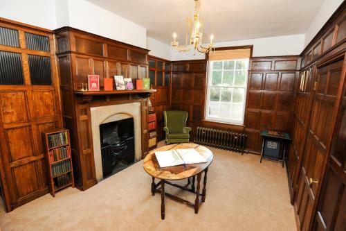 Hotel Woodhall Spa Manor - Stylish Secret Escape
