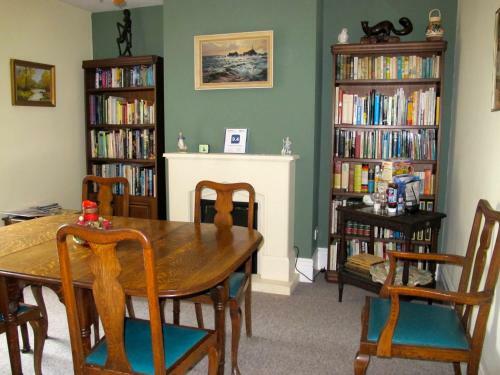 Hostal St Jude's Bed & Breakfast