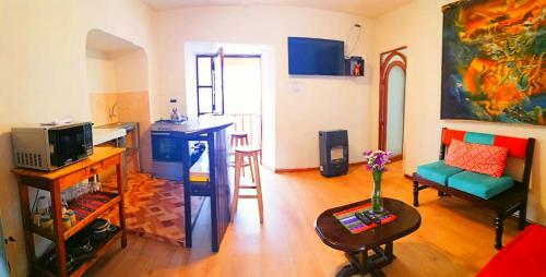 Amazing Pvt Apart With Nice Balcony- Spacious Private Apartment