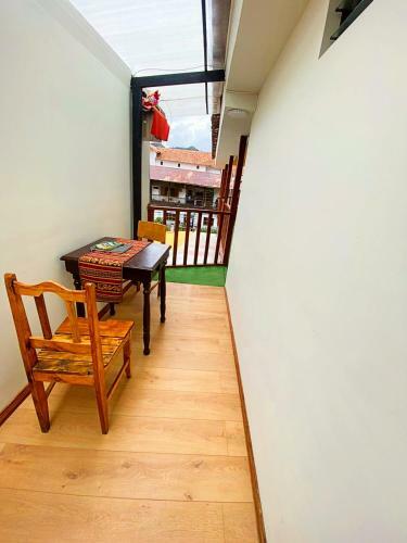Amazing Pvt Apart With Nice Balcony- Spacious Private Apartment