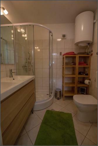 Apartma Aja