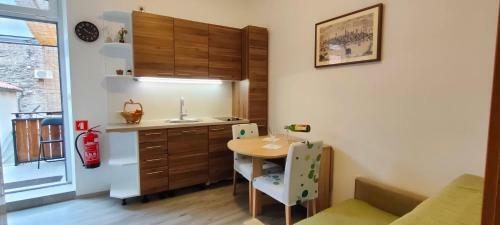 Apartma Gu?t Koper