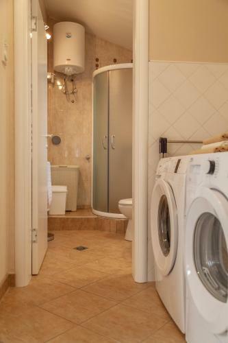 Villa Dc Executive Homes