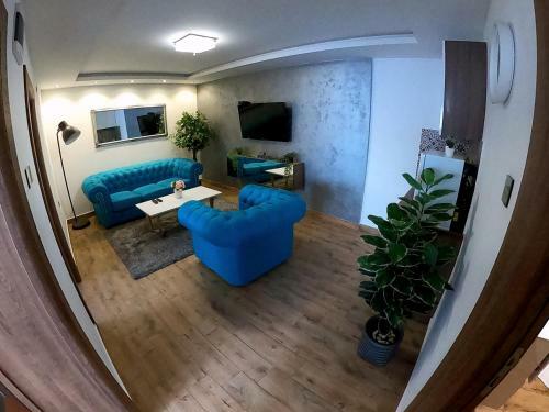 Canti Jacuzzi Apartments