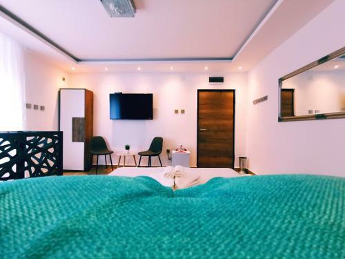 Canti Jacuzzi Apartments