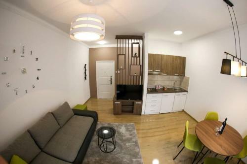 Ancora Apartment Lana