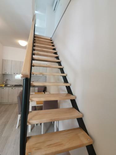 Ris Central Apartments