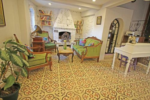 Hostal Eflatun Konuk Evi