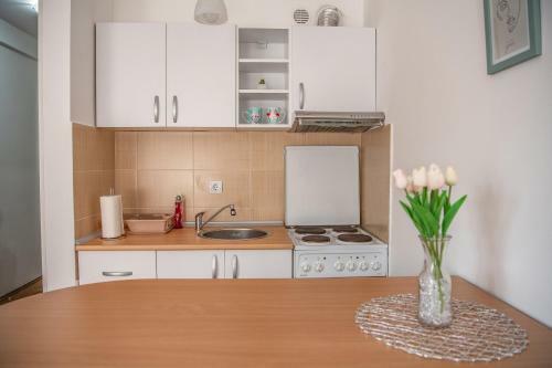 Stella Modern Apartment 2