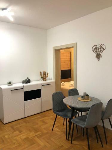 Idea Apartment