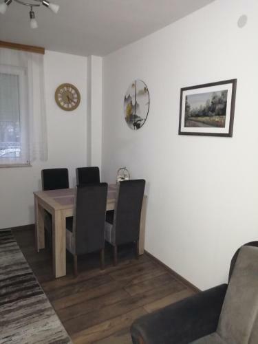 Apartman Sajam&m