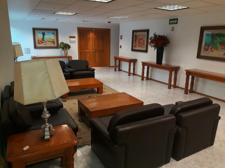 Hotel & Suites Pf