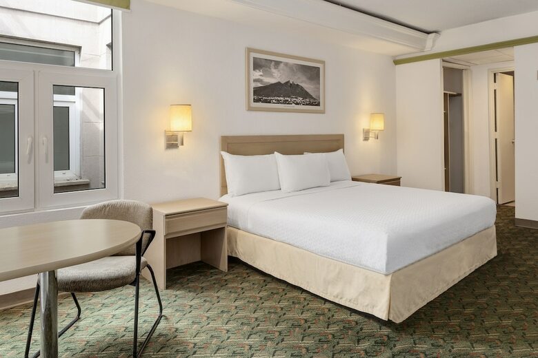 Hotel Monterrey Macroplaza