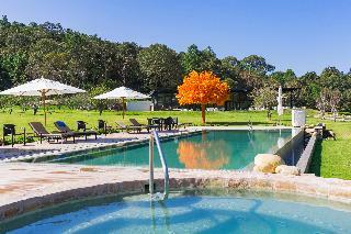 Hotel Sierra Lago