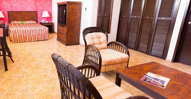 Hotel Los Aluxes