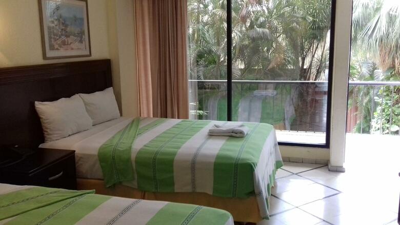 Hotel Ambassador