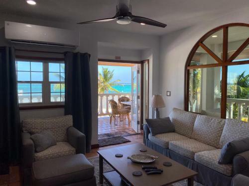 Villa Residence At The Palms