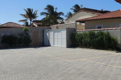 Casa Com 3 Quartos Em Condom�nio 290m Da Praia de Gerib�