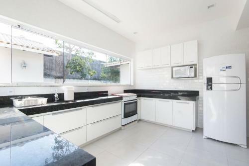 Deliciosa Casa Em Gerib� Com Linda �rea Gourmet
