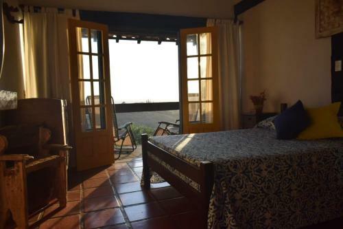 Marola?s B�zios Casa Inteira