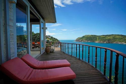 Encantos Da Praia Da Ferradura - Conforto E Requinte!