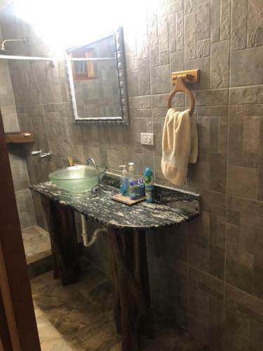 Hermosa Caba�a En River Village San Martin