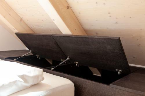 Stylish 2-bed Top-floor Apartment In Kranjska Gora