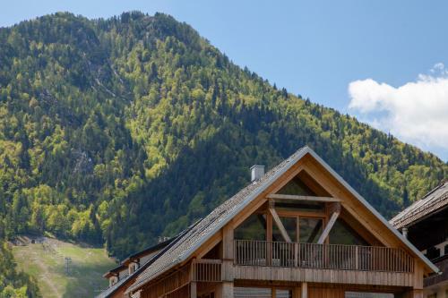 Stylish 2-bed Top-floor Apartment In Kranjska Gora
