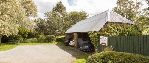 Hostal Sampson Barton Guest House