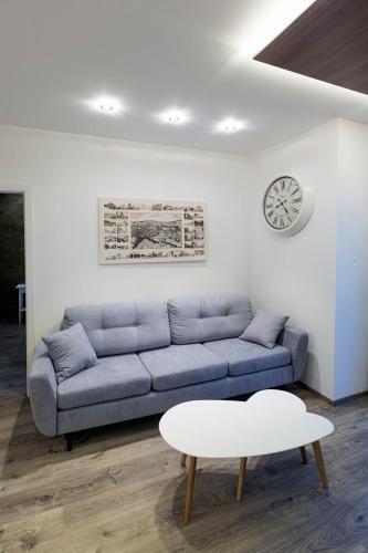 Rooftop Apartment Ii.
