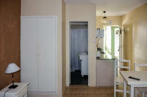 Apartamento Kumen Departamentos Con Ropa Blanca