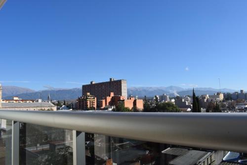 Apartamento Leguizamon Centro. Vista A Los Cerros.