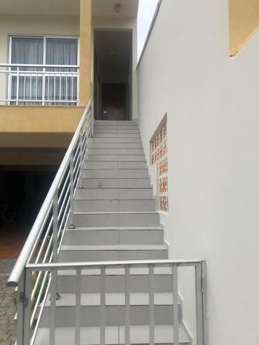 Apartamento Amplo Em Balne�rio Cambori�