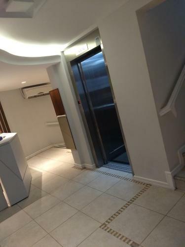 Excelente Apartamento E Localiza��o Perto Da Praia de Bc