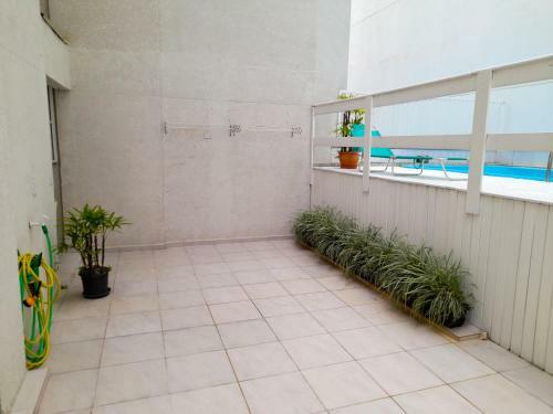 Apartamento Com Terra�o E Piscina Privada A 150 Metros Da Roda Gigante