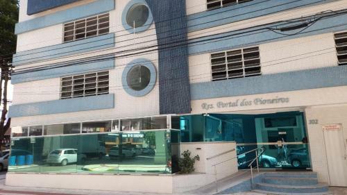Apartamento Com Terra�o E Piscina Privada A 150 Metros Da Roda Gigante