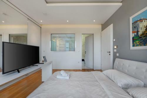 Contemporary Apartment With Rooftop Terrace In Maribor