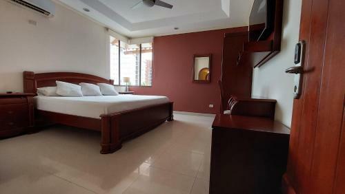 Hotel Voyager Manta