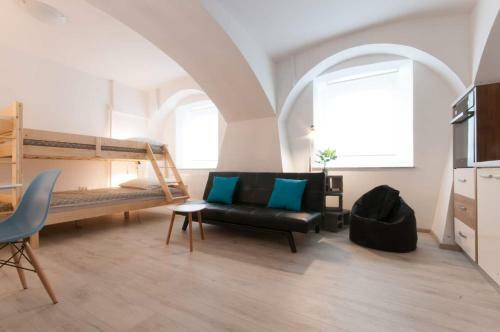 The Maze Apartment
