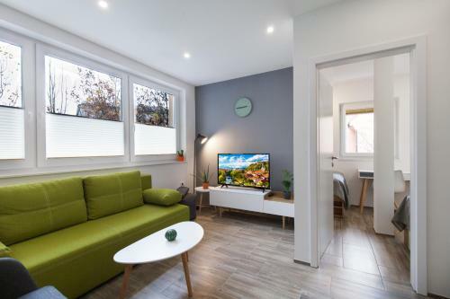 Felix Apartment