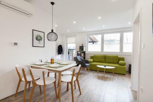Felix Apartment