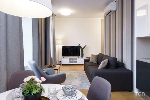 Evropa Apartments