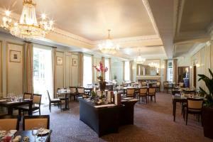 Mercure Farnham Bush Hotel