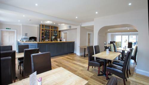 Hostal The Bishops Table Hotel