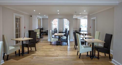 Hostal The Bishops Table Hotel