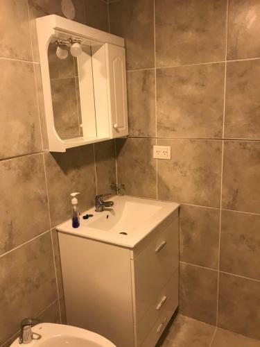 Apartamento Departamento C�ntrico Con Vista Al Lago