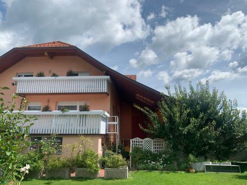 Apartma Metka