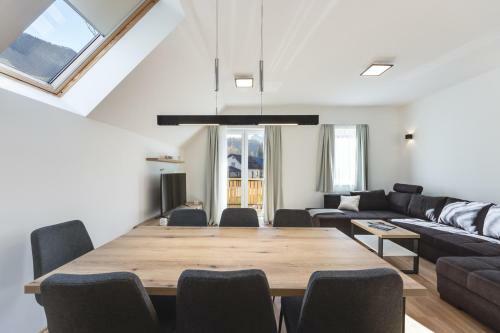 Chic Apartments With Balcony And Spa In Mojstrana