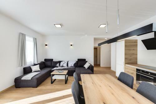 Chic Apartments With Balcony And Spa In Mojstrana