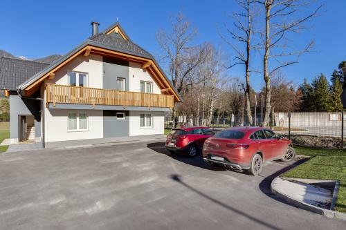 Chic Apartments With Balcony And Spa In Mojstrana